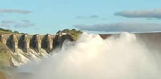 As duas maiores barragens da região, Itá e Machadinho, operam com capacidade plena