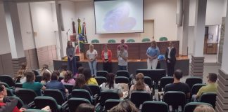 O Seminário Regional de Assistência Social da AMAUC é realizado no auditório da Câmara de Vereadores de Seara