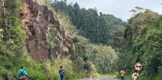 Roçadas são realizadas na SC-283 entre Seara e Chapecó