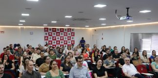Servidores participam de nova etapa da capacitação sobre nova lei de Licitações em Concórdia