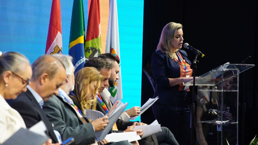 FECAM dá a largada no Congresso dos Municípios
