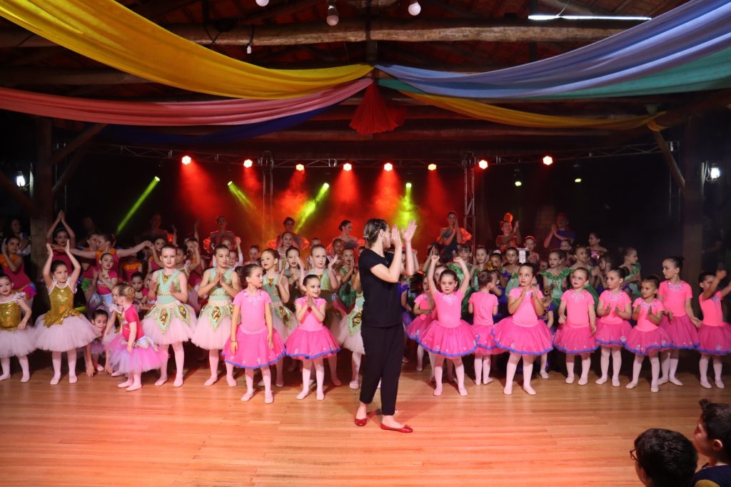 2º Festival de Balé Clássico é realizado em Seara