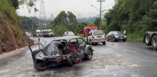 Colisão frontal. Foto: Vinicius Dietrich / Rádio Oeste Capital FM