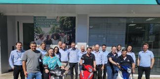 Sicoob faz a entrega prêmios sorteados na pré-assembleia digital