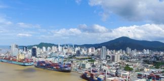 JBS, dos irmãos Batista, vai assumir operações do Porto de Itajaí