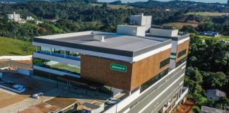 Unimed recebe as chaves do hospital concluído em Concórdia