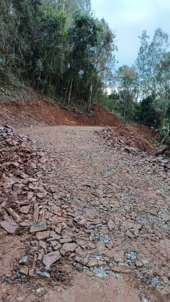 Estrada de Quatro Irmãos, interior de Xavantina, é liberada