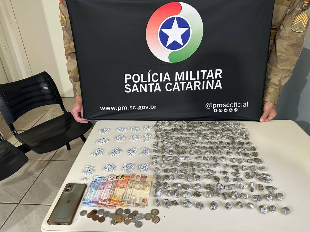 Adolescentes são apreendidos por tráfico de drogas em Chapecó
