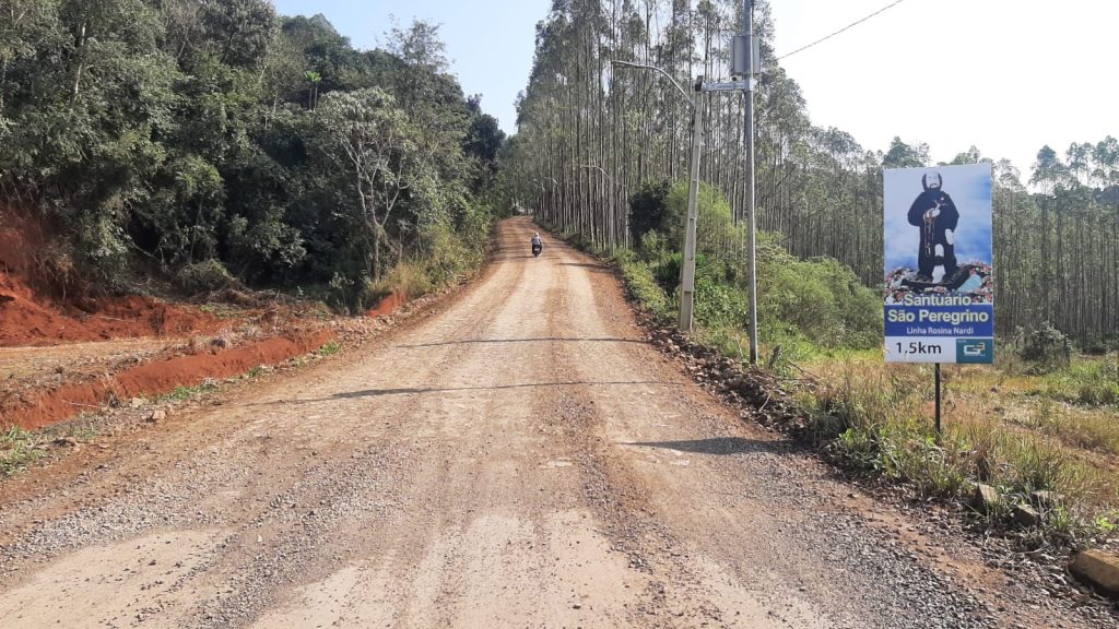 rua Fernando Benatti, no bairro São Daniel