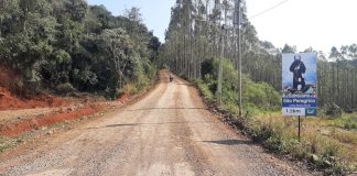 rua Fernando Benatti, no bairro São Daniel