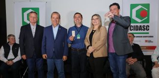 Governador anuncia recomposição do quadro funcional e modernização da estrutura da Cidasc