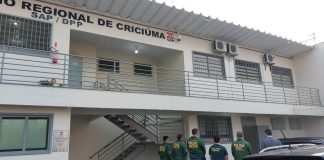 Prefeito de Criciúma é preso em operação do Gaeco