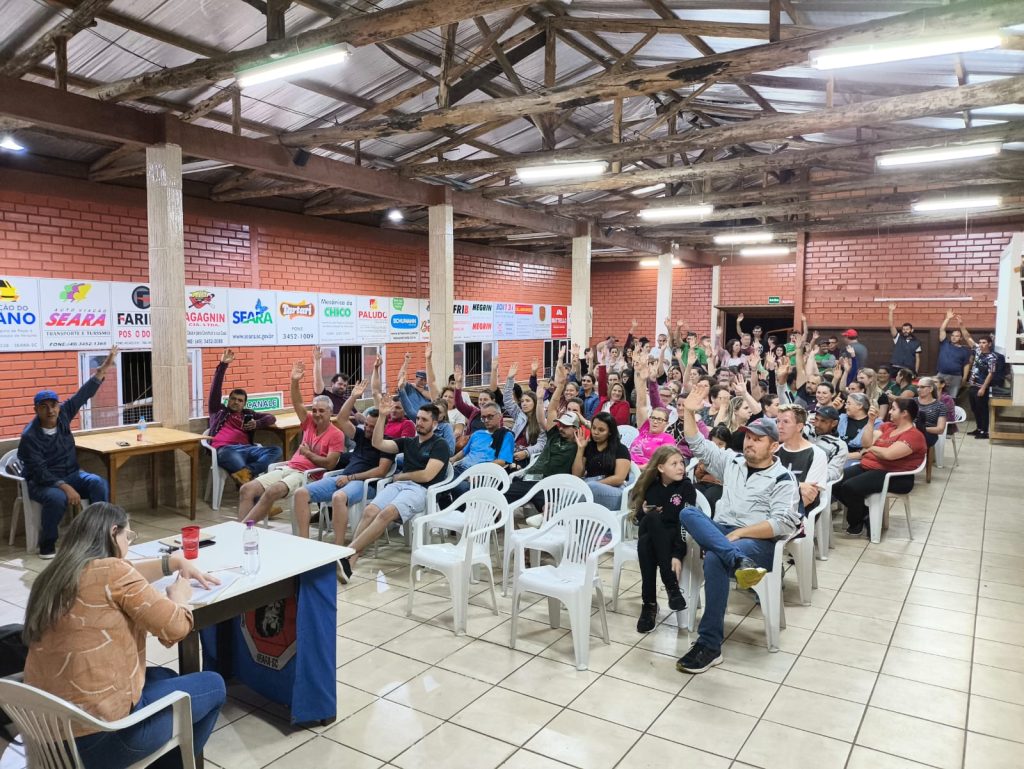 Sindicato aprova proposta de reajuste salarial
