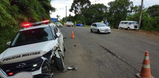 Colisão entre viatura da PM e camionete na SC-283 em Seara