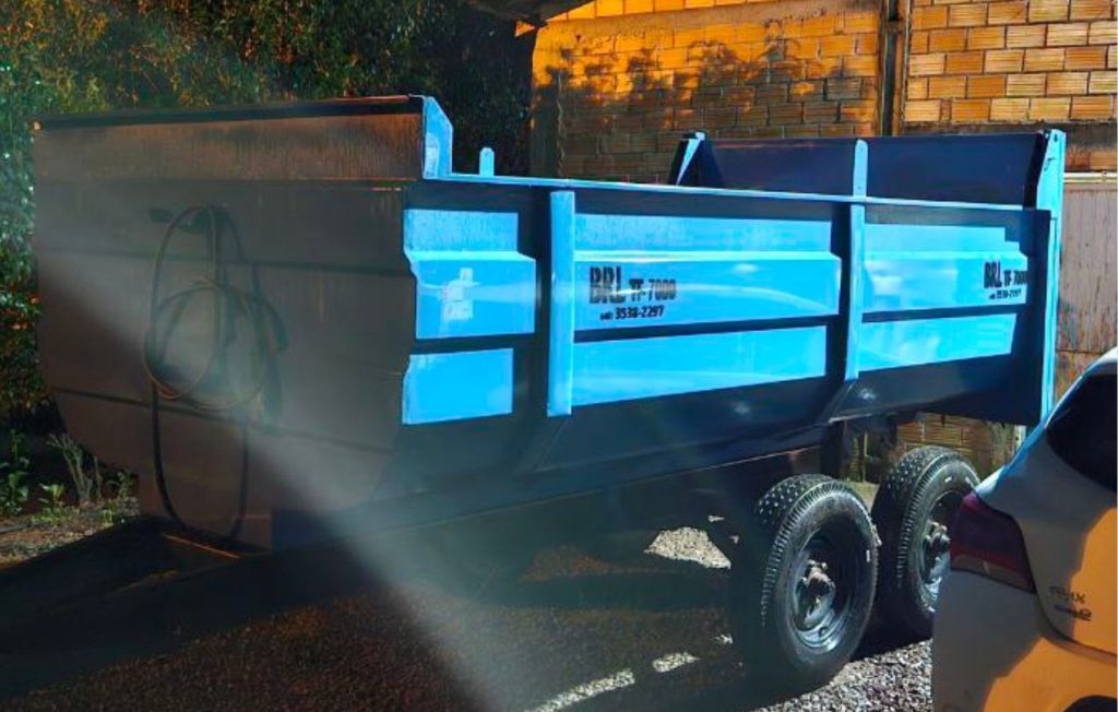 Linhas Pinhal, Rosário, Gramado e Esperança recebem nova carreta agrícola