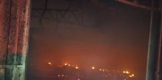 Salão é destruído por incêndio em Palma Sola