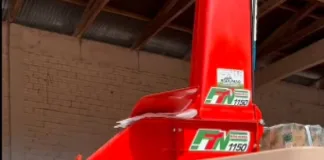 Xavantina recebe três novas ensiladeiras