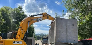Ponte em Caraíba será substituída por galerias de concreto