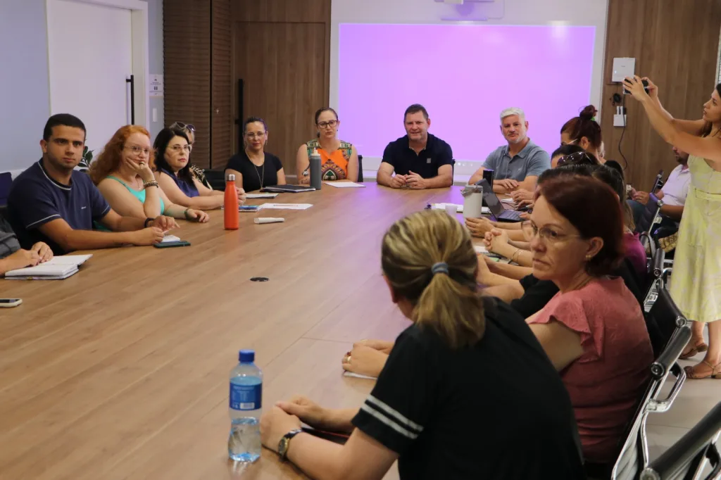 Conselho e Secretaria de Educação ajustam encaminhamentos para o volta às aulas