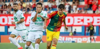 Chapecoense vence o Brusque