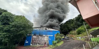 Incêndio destrói barracão da Vale Samba em Joaçaba
