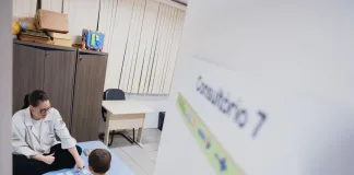 Dia Mundial do Autismo: Estado reforça serviços de assistência e destaca lei do diagnóstico tardio