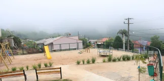 Prefeitura de Concórdia segue na limpeza e manutenção de praças e parquinhos infantis