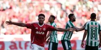 Inter vira sobre o Juventude e sobe na tabela do Brasileirão