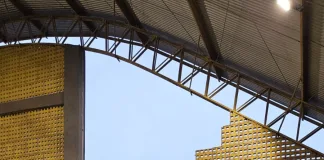 Vendaval danifica ginásio de escola em Mondaí