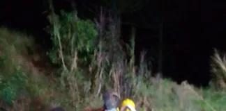 Homem fica gravemente ferido em saída de pista na BR-282