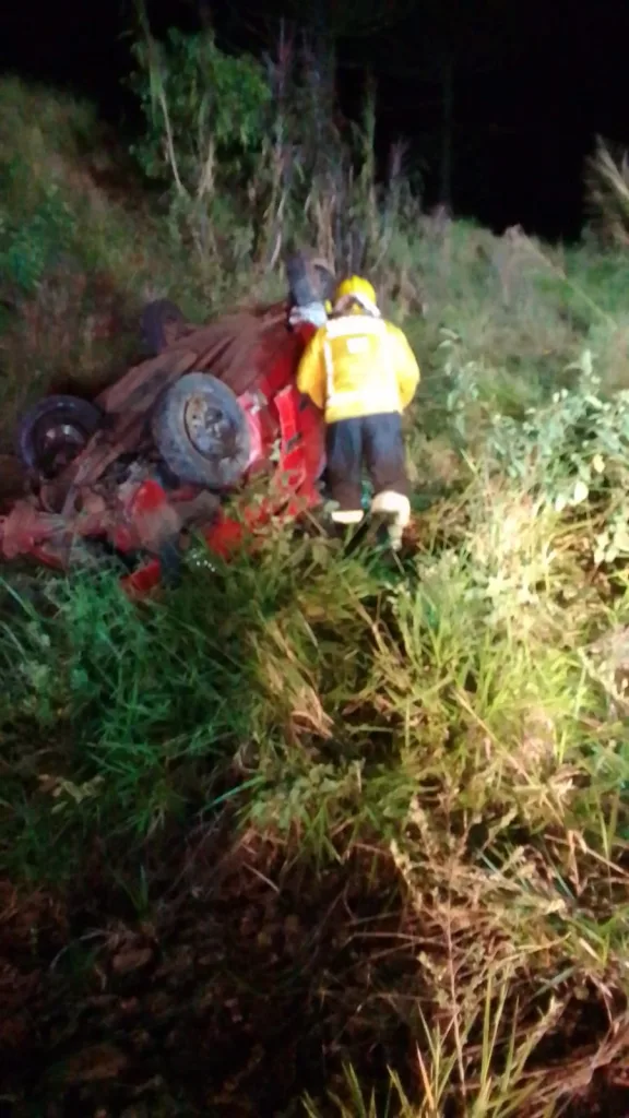 Homem fica gravemente ferido em saída de pista na BR-282