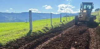 Estrada entre Nova Teutônia e Barra do Saltinho recebe melhorias