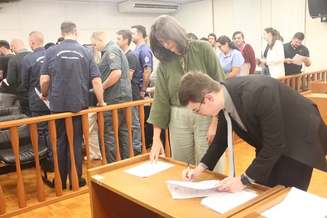 Multa de quase R$ 4 milhões paga por rede social vai beneficiar entidades sociais no Oeste
