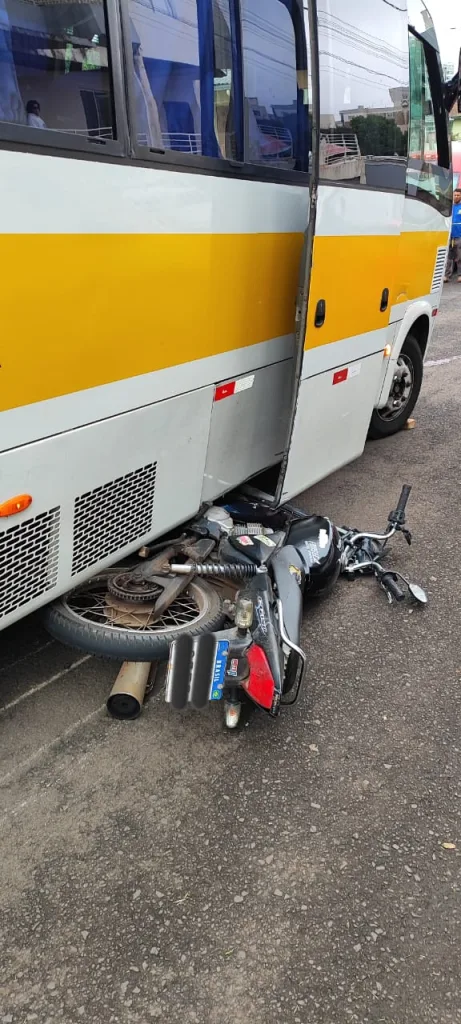 Motociclista morre em acidente com ônibus em Chapecó