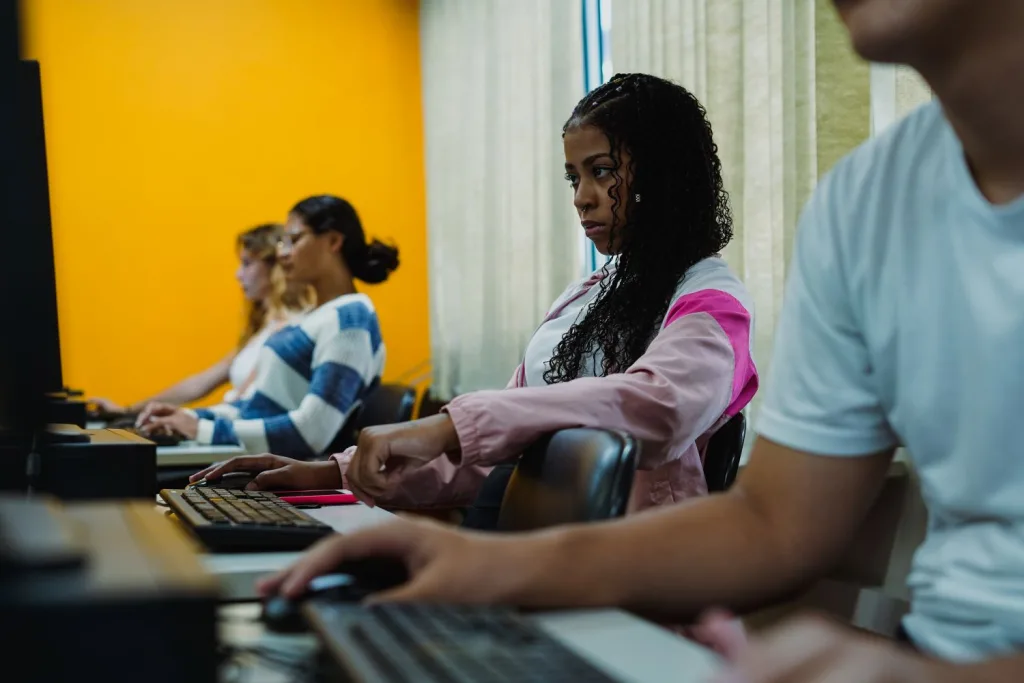 Governo de SC abre matrículas para cursos técnicos do CaTec