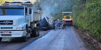 Avançam as obras de recuperação do asfalto do acesso à Nova Teutônia
