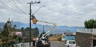 Mais ruas são contempladas com luminárias em LED