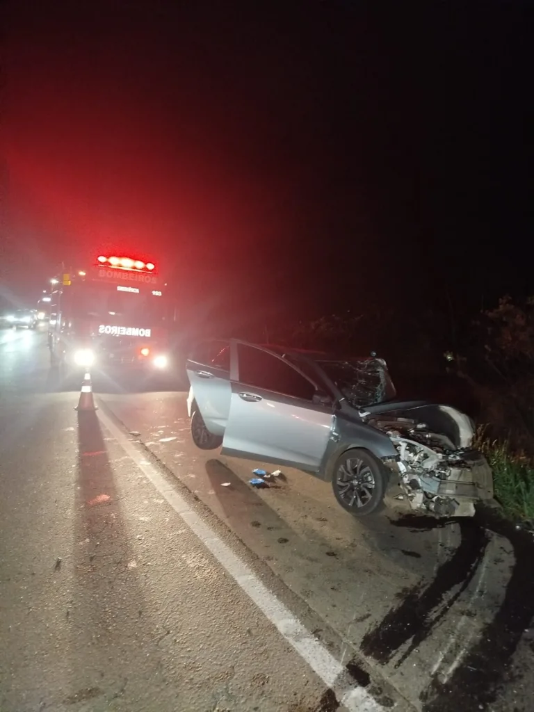 Motorista fica ferido em colisão na BR-282 em Cordilheira Alta