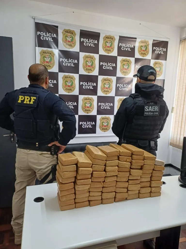 Ação conjunta apreende 40 kg de drogas no Oeste de SC