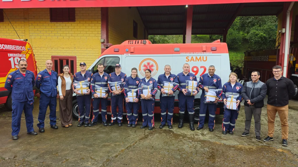 Samu de Seara recebe novos uniformes