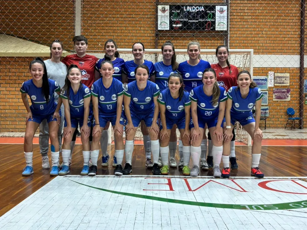 Seara se classifica para as decisões no futsal Feminino e Masculino