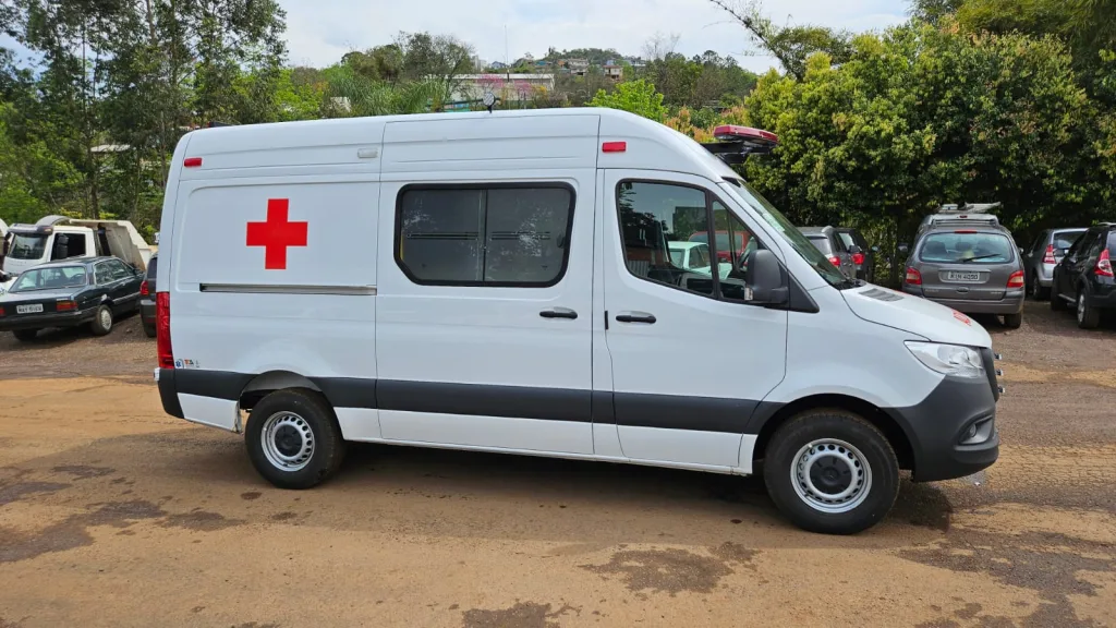 Prefeitura de Seara adquire nova ambulância