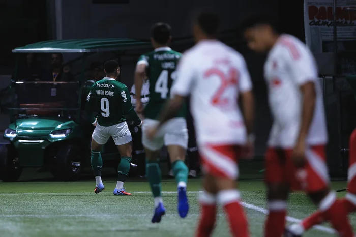 Inter é goleado pelo Palmeiras em São Paulo