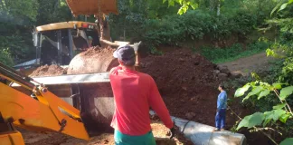 DMER de Arvoredo realiza troca de tubulações e melhorias na malha viária