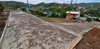 Concluída a pavimentação em pavers na rua Iracema da Costa e parte da rua C