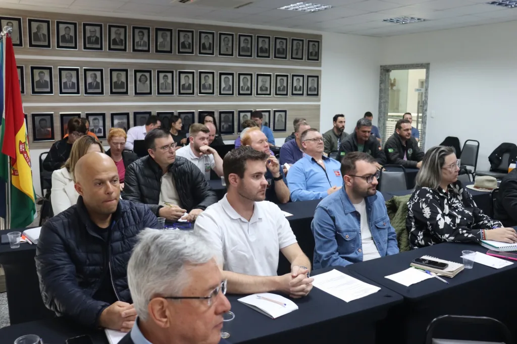 Capacitação marca nova etapa na implantação do Prolai pelo Consórcio Lambari