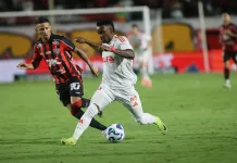 Inter perde em Salvador e amplia risco de ingressar no Z4