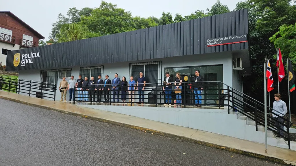Reinaugurada a Delegacia de Polícia de Arabutã