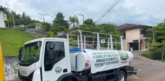 Arvoredo recebe novo caminhão para abastecimento de água potável