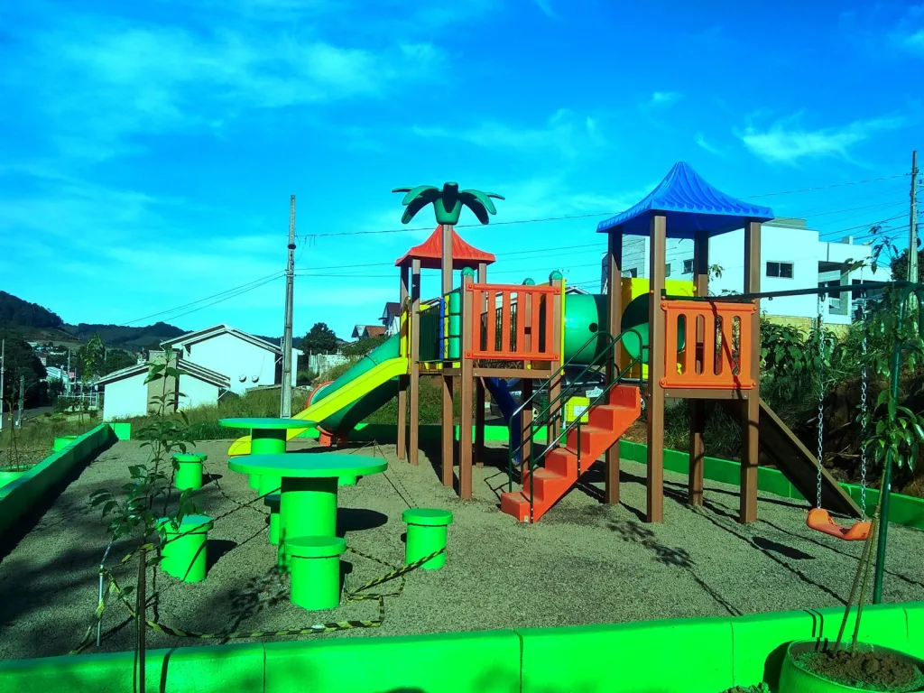 Prefeitura de Seara licita sete novos parques infantis